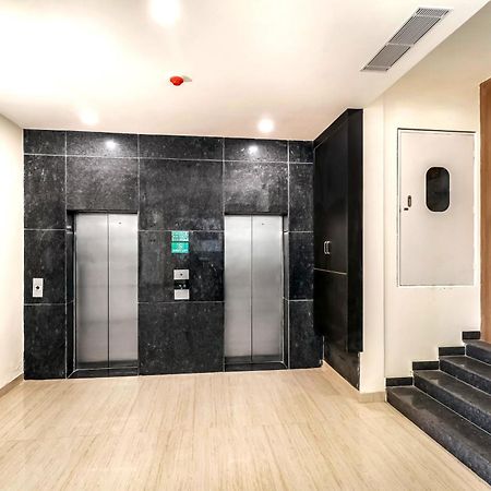 Starlit Suites Newtown Calcutta Exterior foto