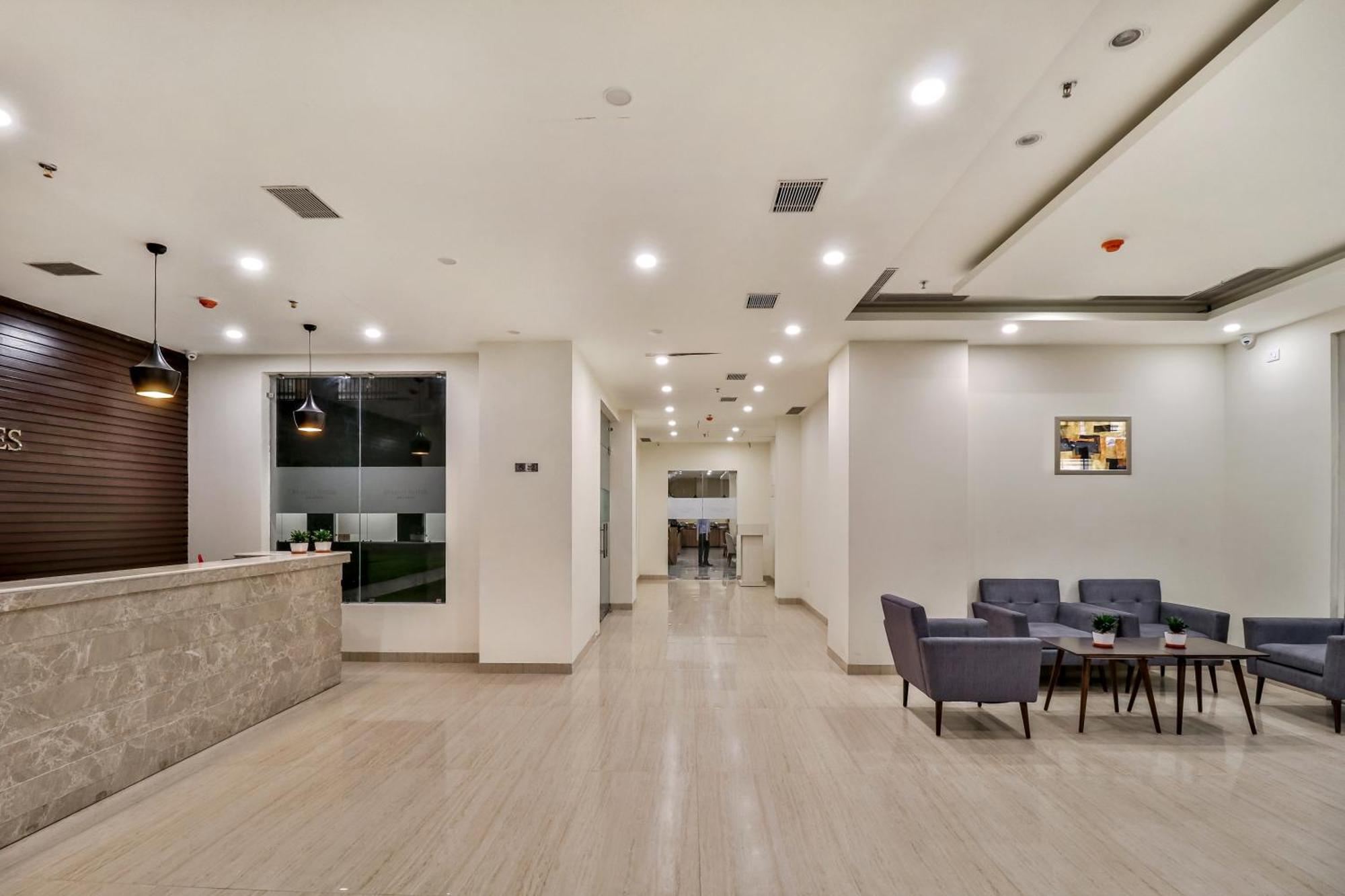 Starlit Suites Newtown Calcutta Exterior foto