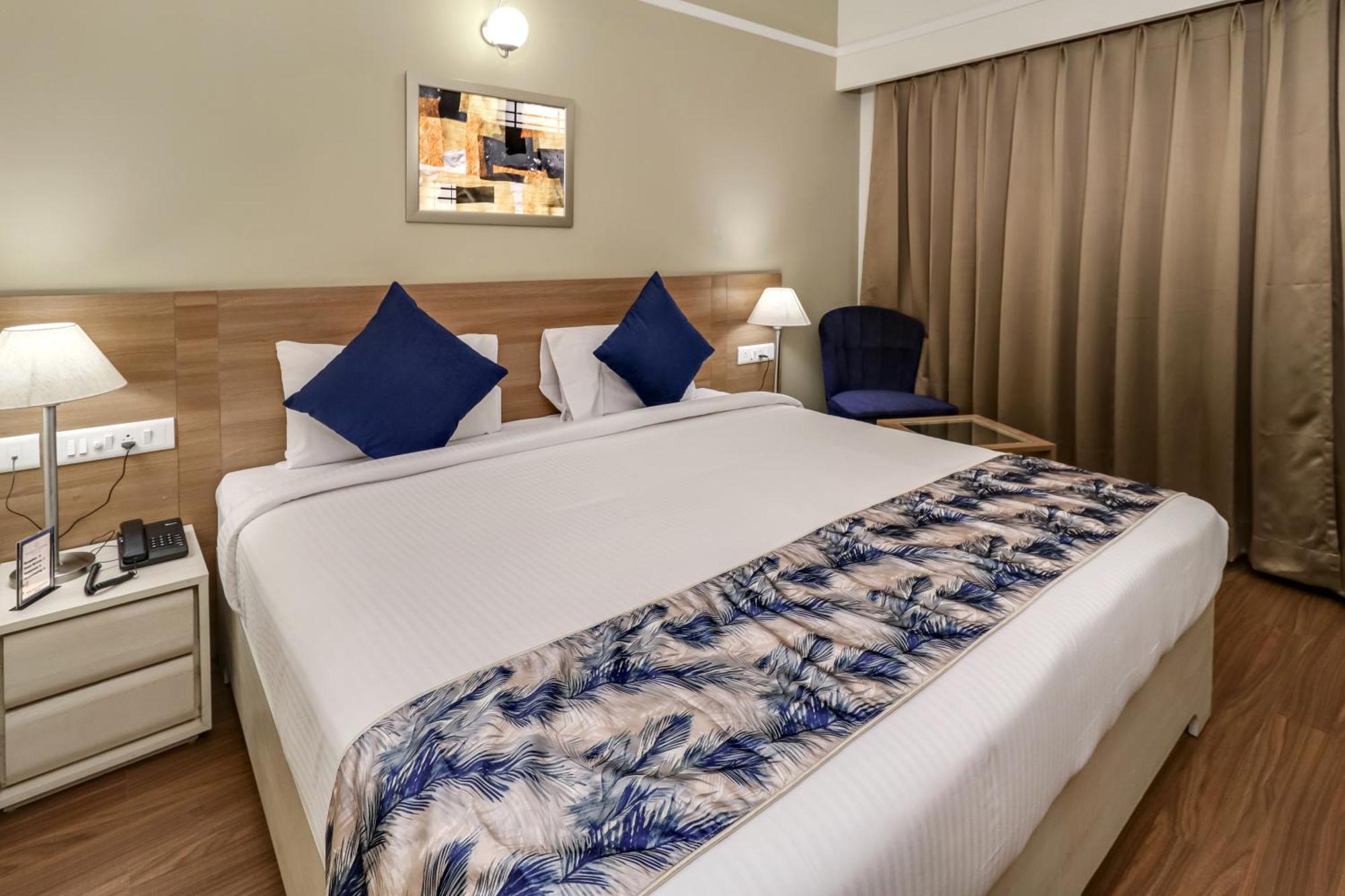 Starlit Suites Newtown Calcutta Exterior foto